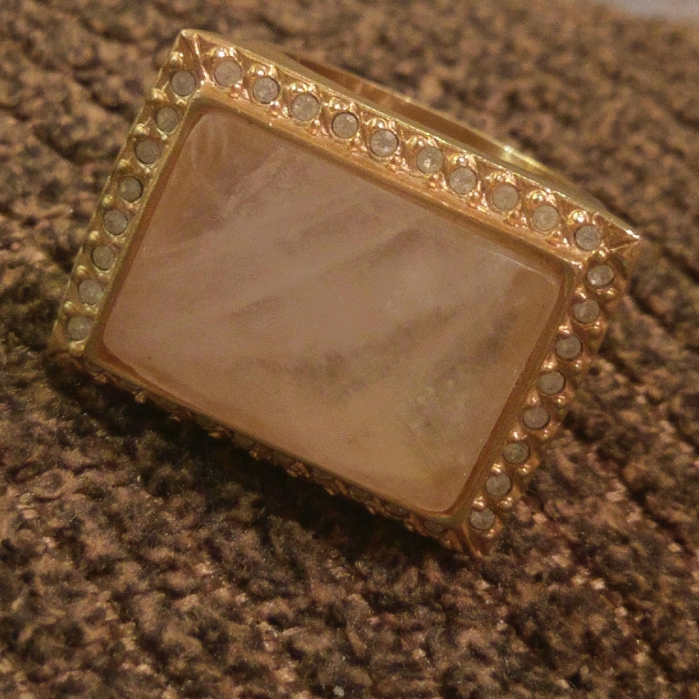 Stone Statement Ring - image 3